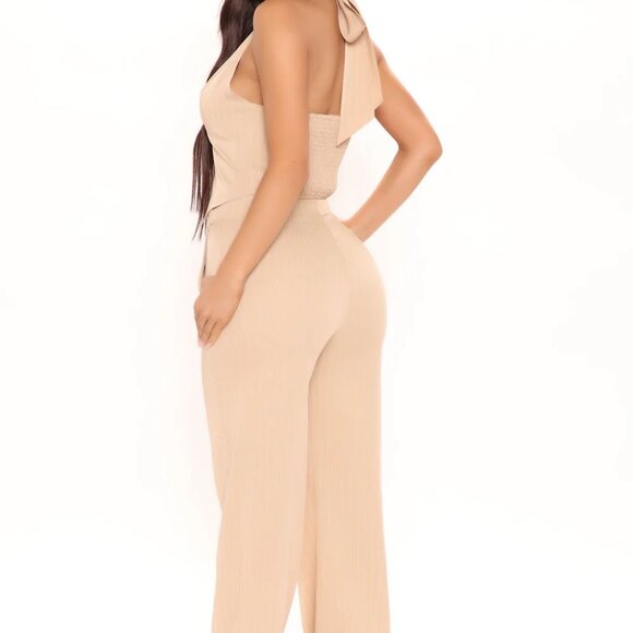 NWT Khaki Boss Up Pinstripe Pant Set- S & M - Picture 3 of 6